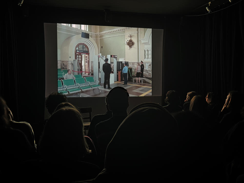 Screening: DETOURS by Ekaterina Selenkina in the Wolf Kino
